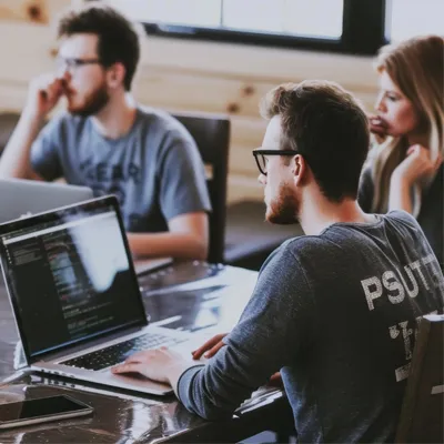 Développement d’Applications Sur Mesure