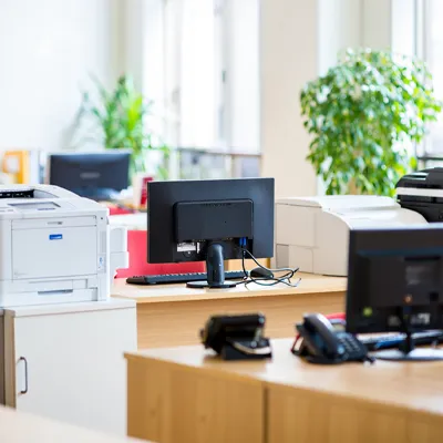 Fourniture de matériel informatique pour les pro, puissants, prêts à l’usage.